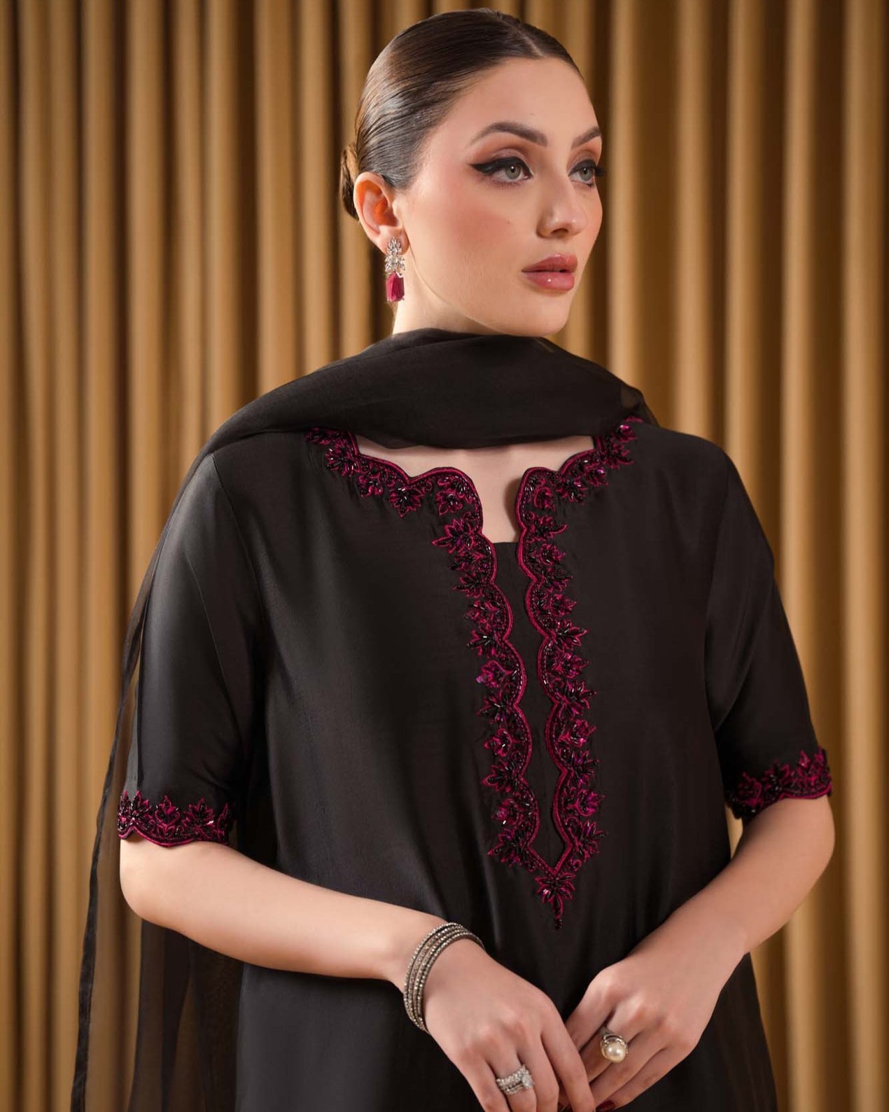 Unstitched Pakistani Suits